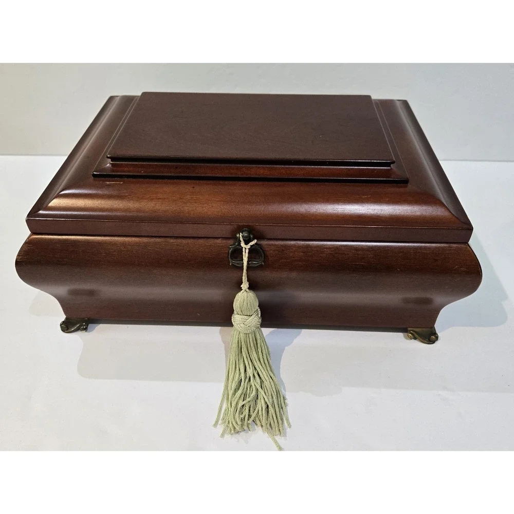 1998 Bombay Company Music Jewelry Box Cherry Wood Chest WONDERFUL WORLD Song
